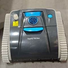 Recalled Wybot Osprey 700 Max (Top)