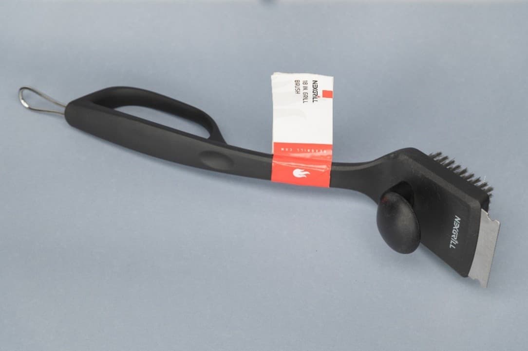 Recalled Nexgrill Grill Brush with Scraper (Model Number 530-0024G)