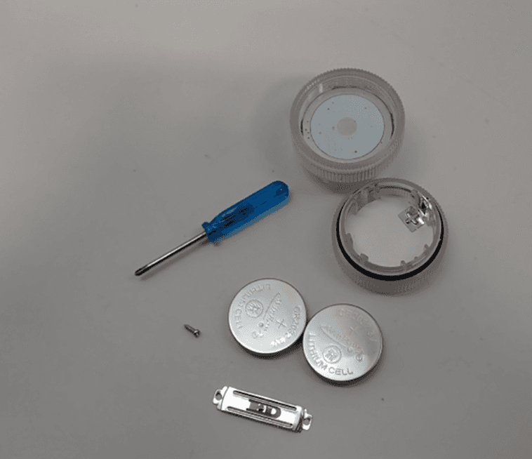 LED Lights with lithium coin batteries